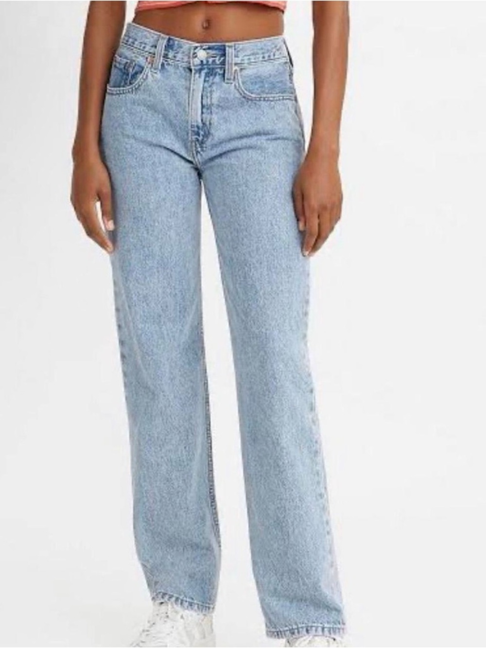 Levi's Women's Straight Leg Jeans in Light Blue Wash